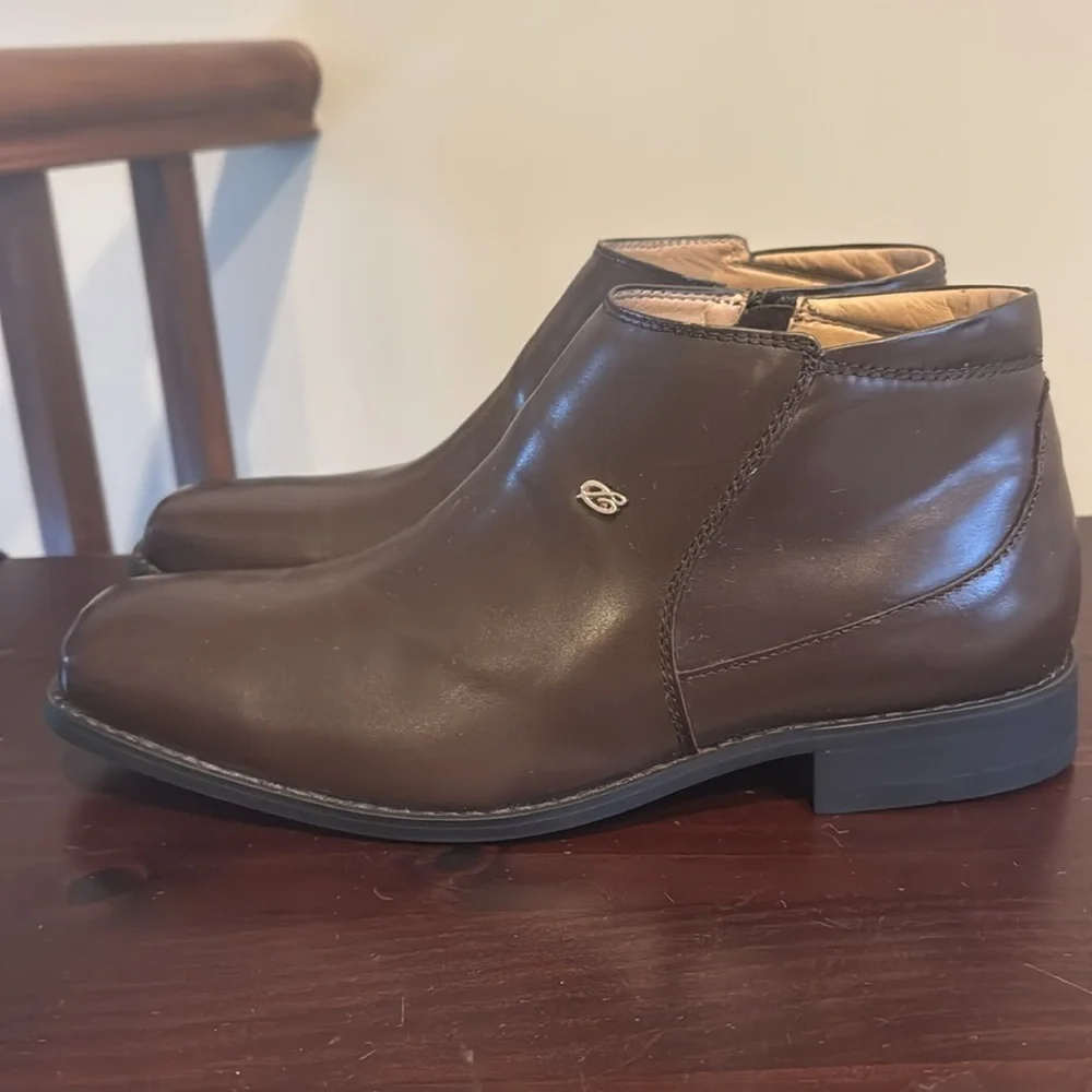 La Milano brown leather ankle boots bootie dress boots 10.5